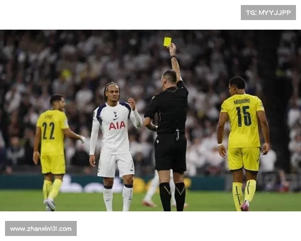 欧冠第二轮争议判罚深度分析 巴萨比利亚雷亚尔与裁判的博弈之谜